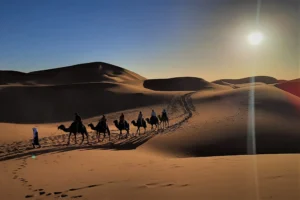 Road to Merzouga on the 4-day tour from Marrakech to Fes | Ruta a Merzouga en el tour de 4 días de Marrakech a Fez