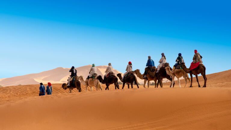 Merzouga dunes on the 3-day loop from Fes | Dunas de Merzouga en el circuito de 3 días desde Fez