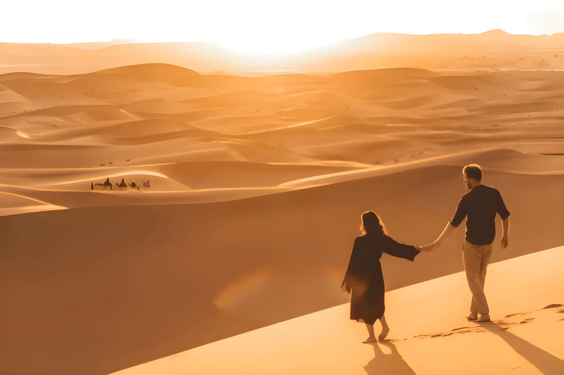 Merzouga dunes on a 2 day tour from Fes | Dunas de Merzouga en un tour de 2 días desde Fez