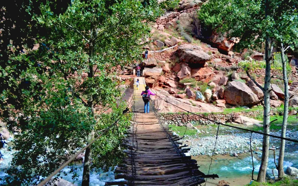 Tour por el Atlas: cascada y comida en el Valle de Ourika, cerca de Marrakech